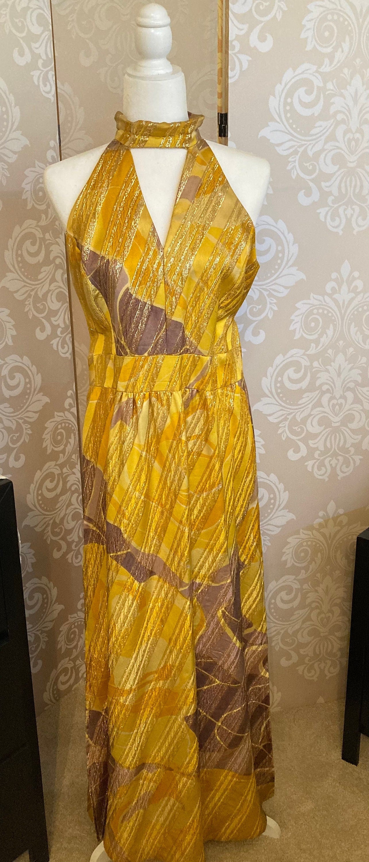 Sexy , Groovy Gold 70s vintage evening dress