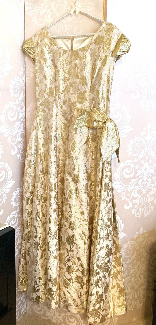 Regal gold 50s ball gown