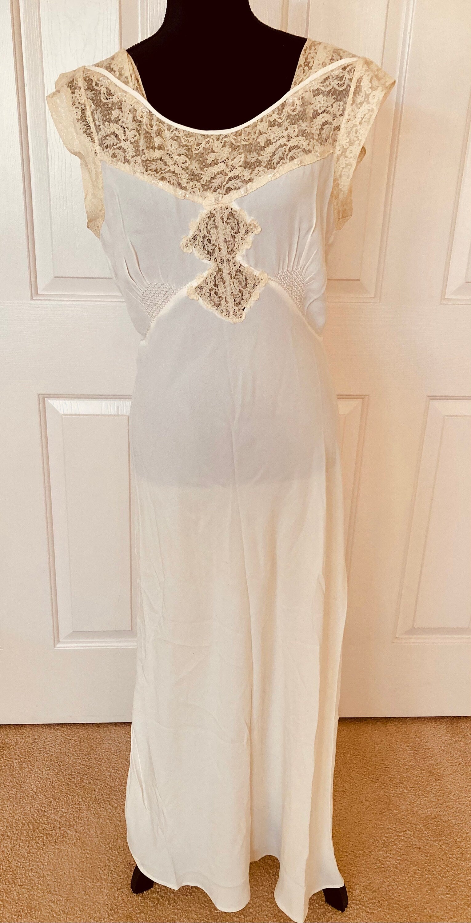 Glamorous vintage 30 s nightgown