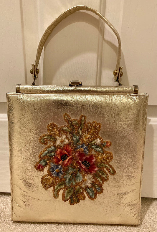 Gorgeous Vintage 50s Gold purse with appliqués