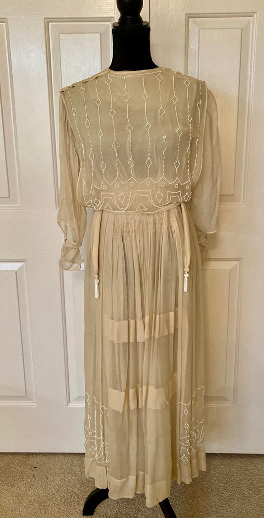 Titanic era antique crepe day dress